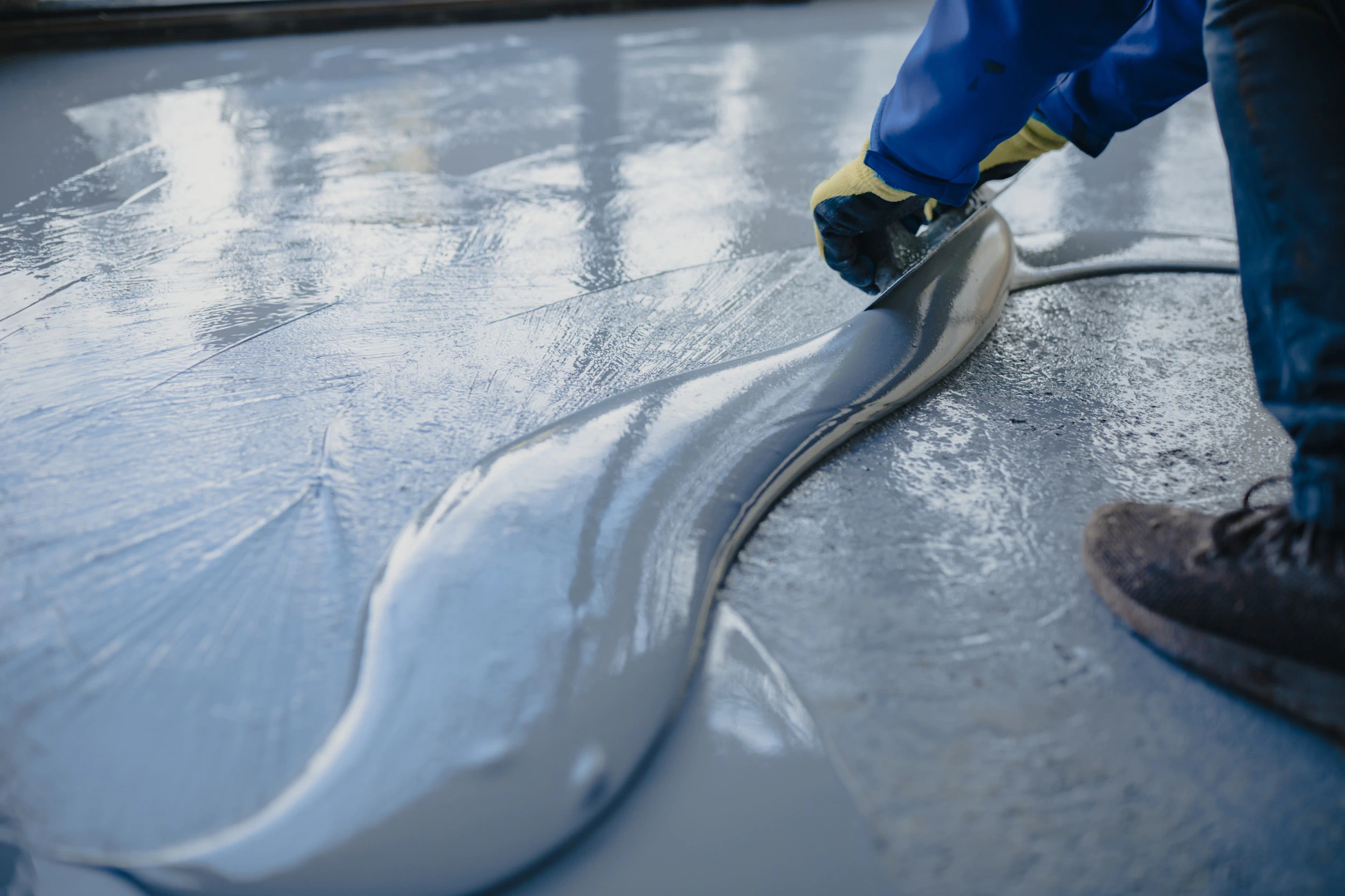 Upgrade Your Garage with Epoxy Coatings This Summer